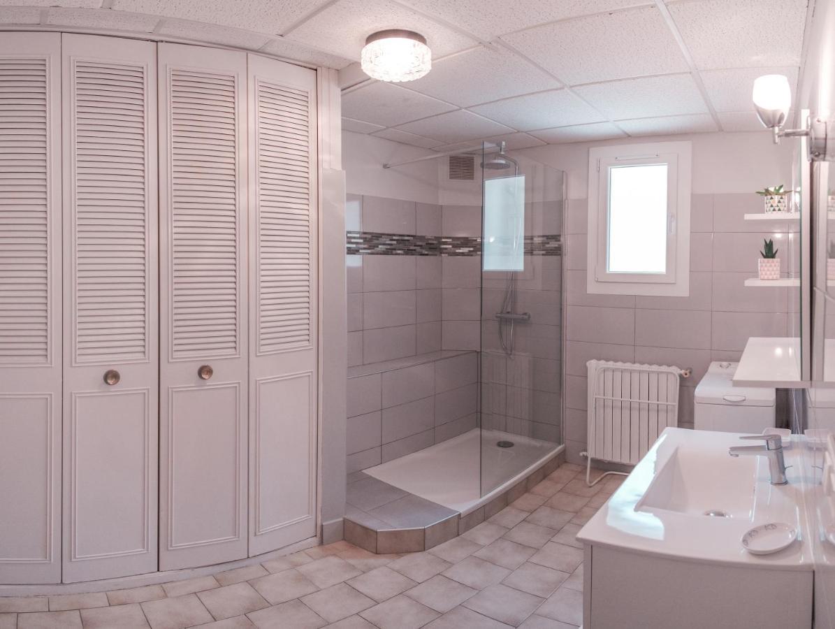 Meuble Tourisme 4*, Les Pieds Dans L'Eau, Villa Las Palmeras La Londe-les-Maures Luaran gambar