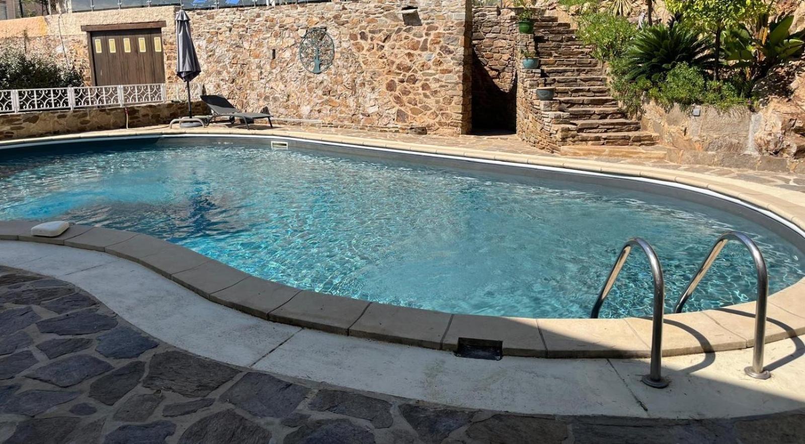 Meuble Tourisme 4*, Les Pieds Dans L'Eau, Villa Las Palmeras La Londe-les-Maures Luaran gambar